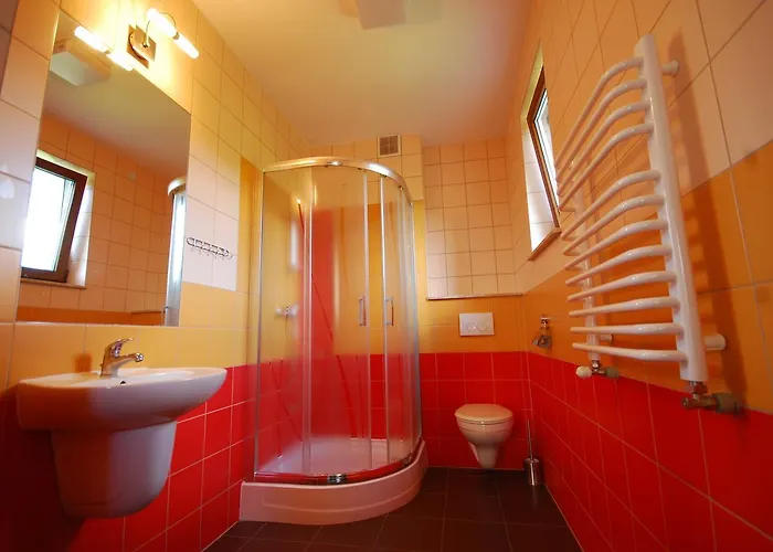 Üdülőközpont Sanatorium Uzdrowiskowe Wiktor Cechini Żegiestów Zdrój