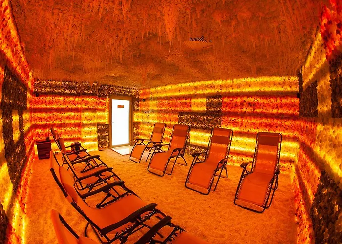 Sanatorium Uzdrowiskowe Wiktor Cechini Üdülőközpont