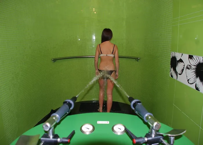 Üdülőközpont Sanatorium Uzdrowiskowe Wiktor Cechini