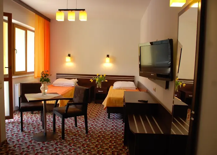 Sanatorium Uzdrowiskowe Wiktor Cechini