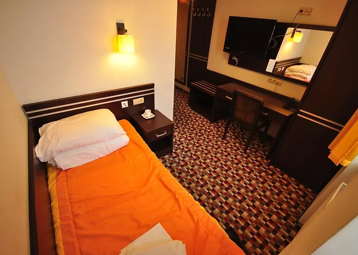 Sanatorium Uzdrowiskowe Wiktor Cechini *